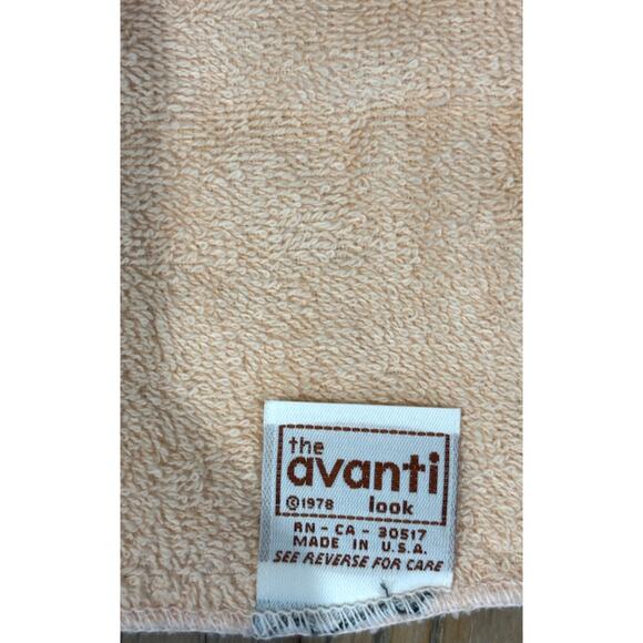 The Avanti 3 Piece Towel Set Vintage - Picture 5 of 5